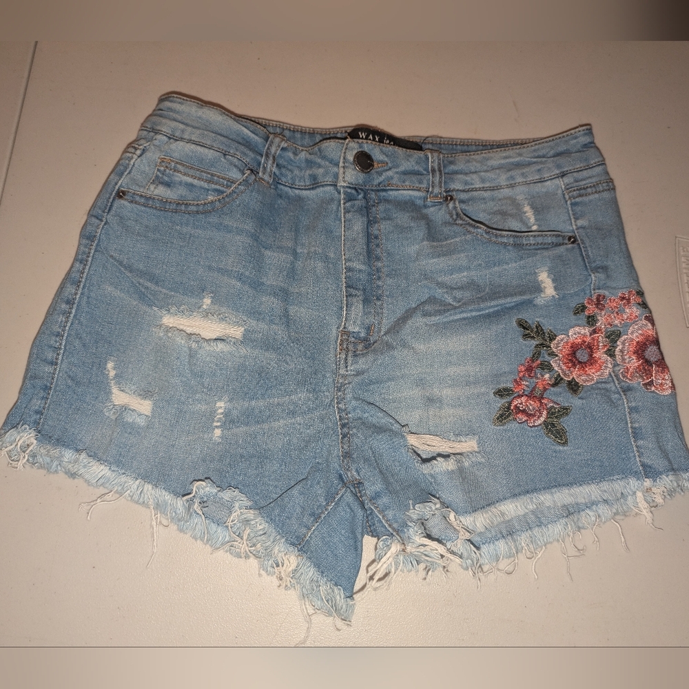 Denim cut off shorts